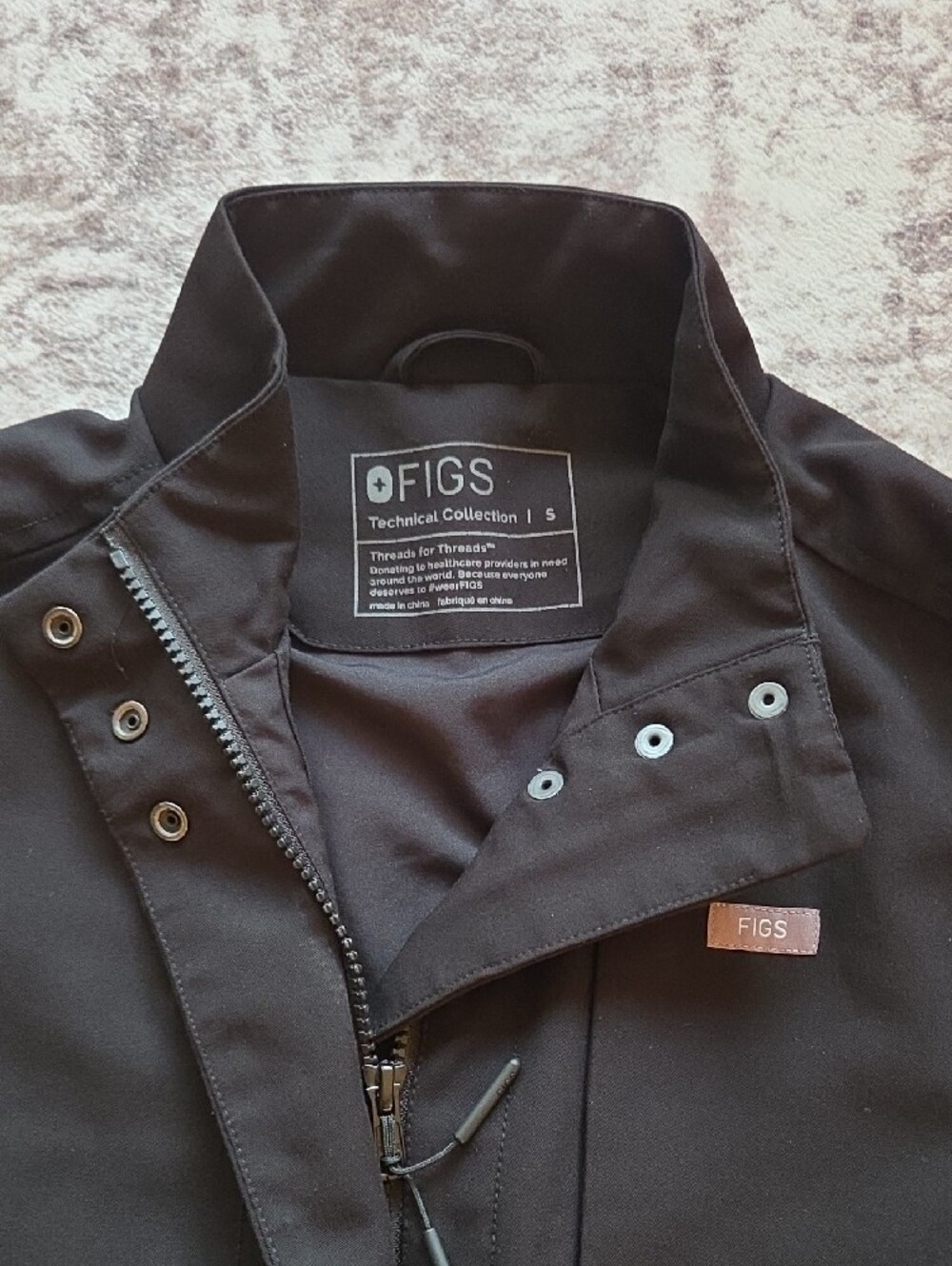 Women's Black Page Scrub Jacket - Picture 2 of 3